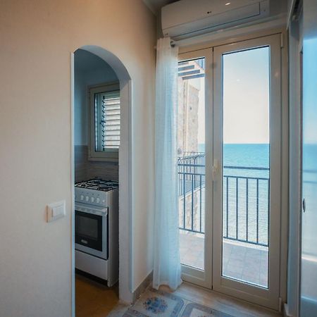 チェファルTramonto Sul Mareアパートメント エクステリア 写真
